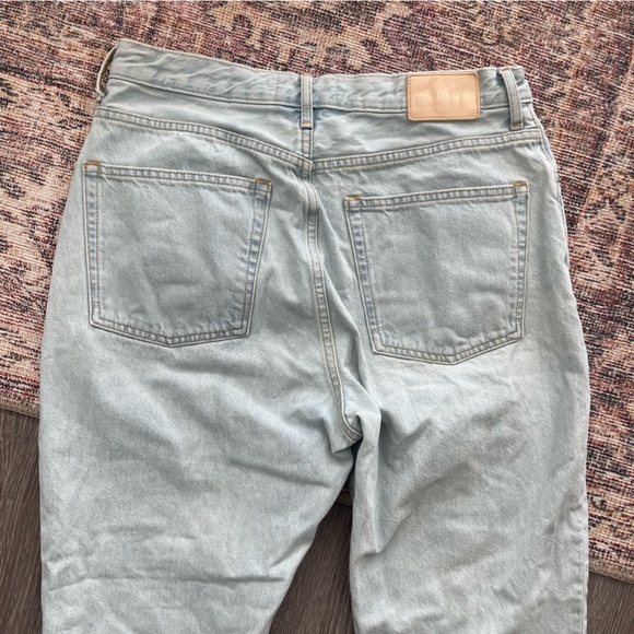 Everlane - The 90’s Cheeky Jean - Picture 7 of 10